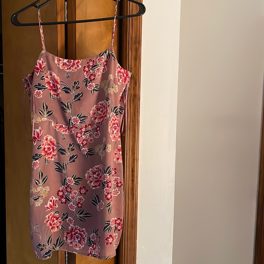 Boutique floral polyester mini dress, size small